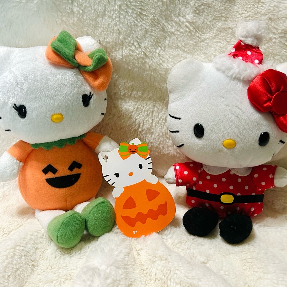 Hello Kitty Halloween and Christmas Plush Set - Orange, Green, Red, Black